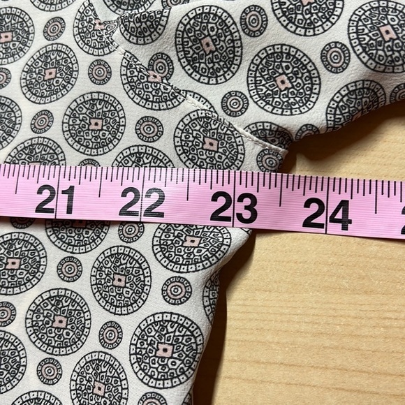 RENA Rowan for Saville Geometric Short Sleeve Shirt Hidden Buttons Size 16 - Picture 9 of 11